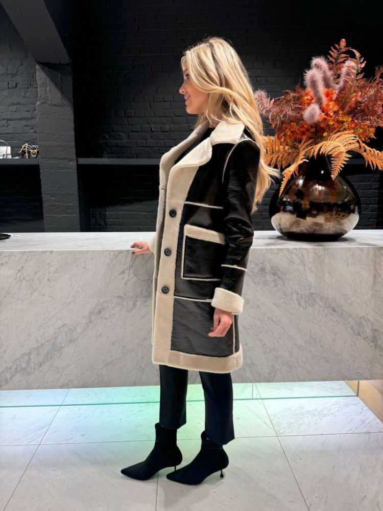  IVORY/BLACK