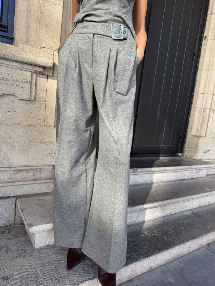  260 MEDIUM GREY