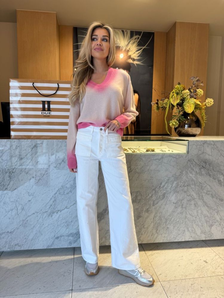 COSMOPOLITAN