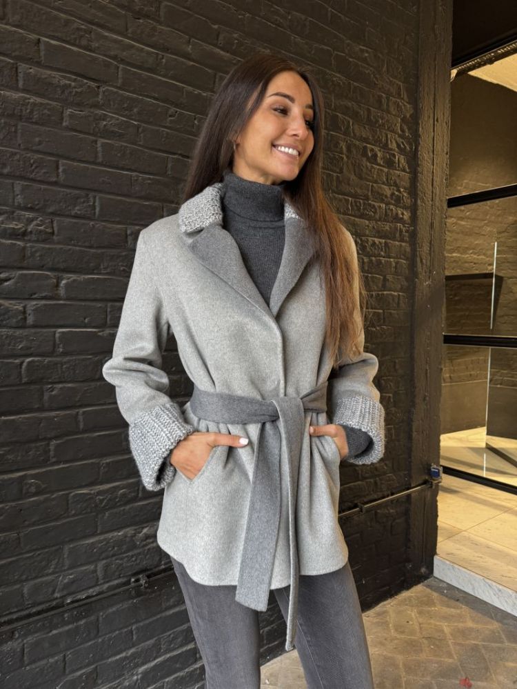 DARK GREY