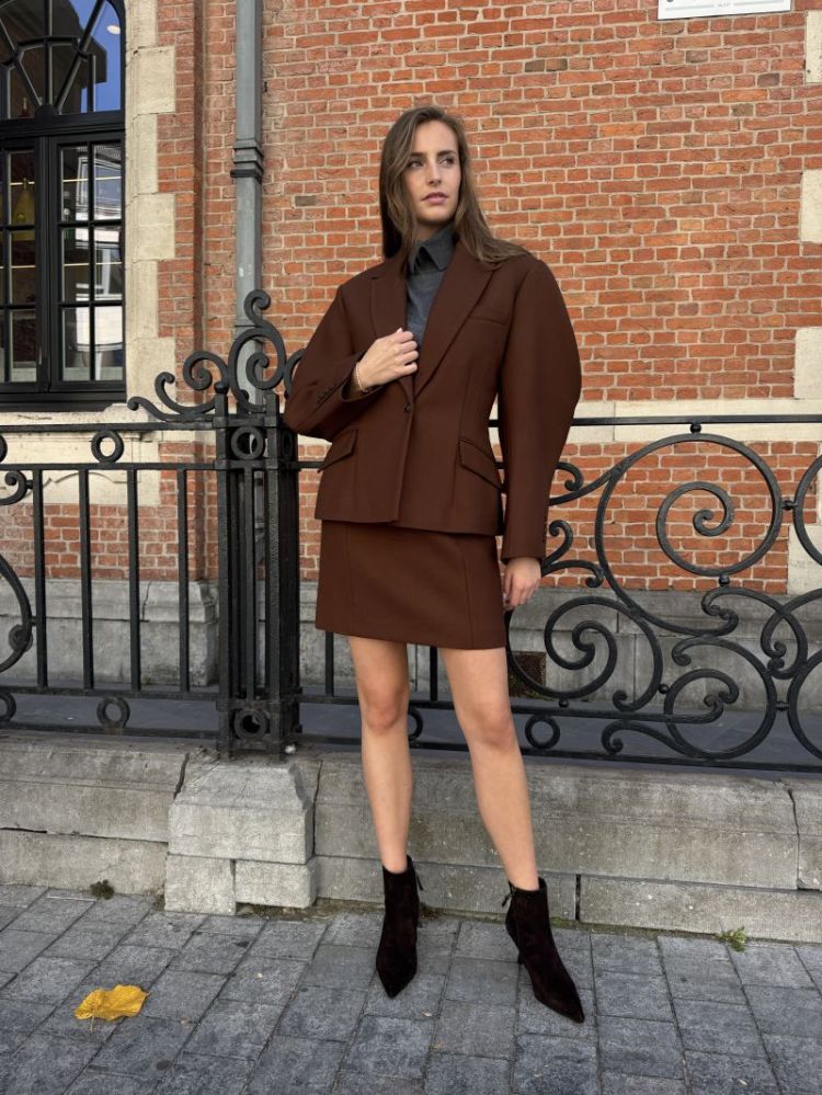  JAVA BROWN